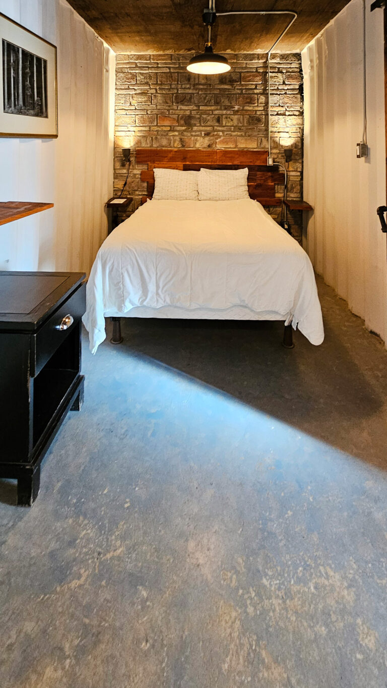 20250930 165854 1 768x1364